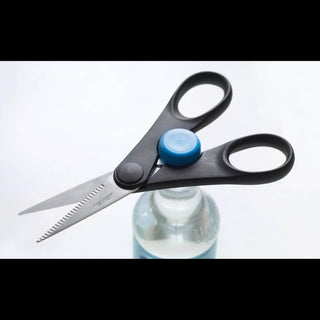 Fiskars | Essential Kitchen Scissors W. Opener | 1PC