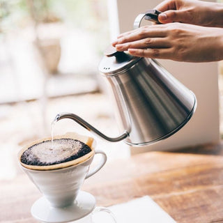 Hario | V60 Drip Kettle Wood | 800ml | Stainless Steel & Natural Wood | Hairline Silver