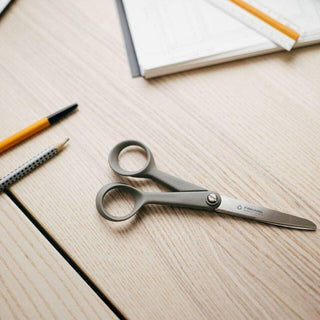 Fiskars | ReNew Universal scissors small | Beige | 17 cm | 1PC