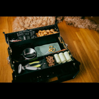 Fiskars | Stainless Steel HRC 57 Classic Curved Manicure Scissor | Orange | 1Pc