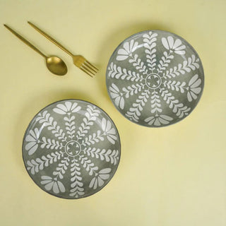 Takisso| Rana - Floral Quarter Plate | Porcelain | Greenish Grey | 850 ml | Set of 2