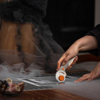 Fiskars | Trigger Rotary Cutter | 45 mm | Orange & White