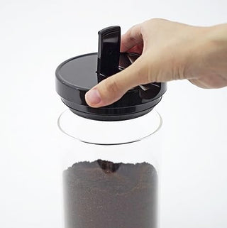 Hario | Sealed Canister Medium | Heatproof Glass | 800 ml | Black