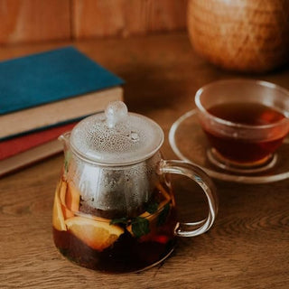 Hario | Pure Leaf Tea Pot | Heat-Proof Glass | 700 ml | Clear