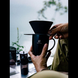 HARIO | V60 Flat Dripper 02 Plus Zebrang | Black | 1 Pc