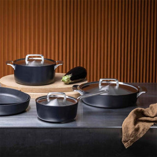 Fiskars Dish with Lid