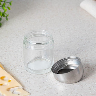 Grated cheese shaker

