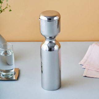 Premium serving jug