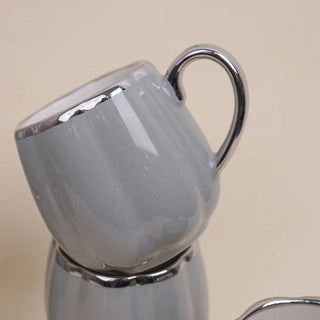 Sleek kitchen mug

