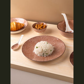 Takisso dinnerware set
