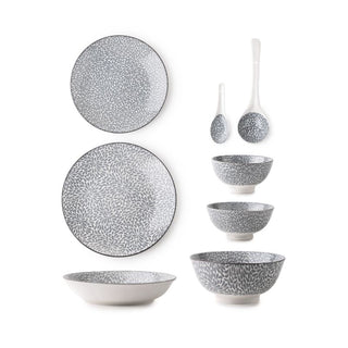 Takisso porcelain plate and bowl set