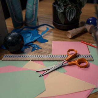 detailed embroidery cutting scissors