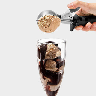 OXO | Good Grips | Classic Swipe Ice-Cream Scoop | Stainless Steel | Black | 1 pc
