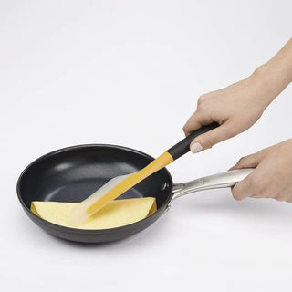 OXO | Good Grips | Flip and Fold Omelet Turner - Small | Silicone | Yellow and Black | 1 pc
