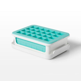 OXO | GG COVERED ICE CUBE TRAY | SMALL CUBE