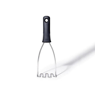 OXO | Good Grips | Wire Potato Masher | Stainless Steel | Black | 1 pc