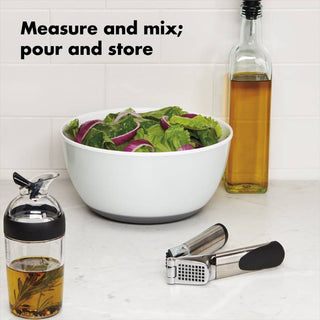 OXO | Good Grips | Little Salad Dressing Shaker | 235 ml | 1 Cup | Black | 1 pc